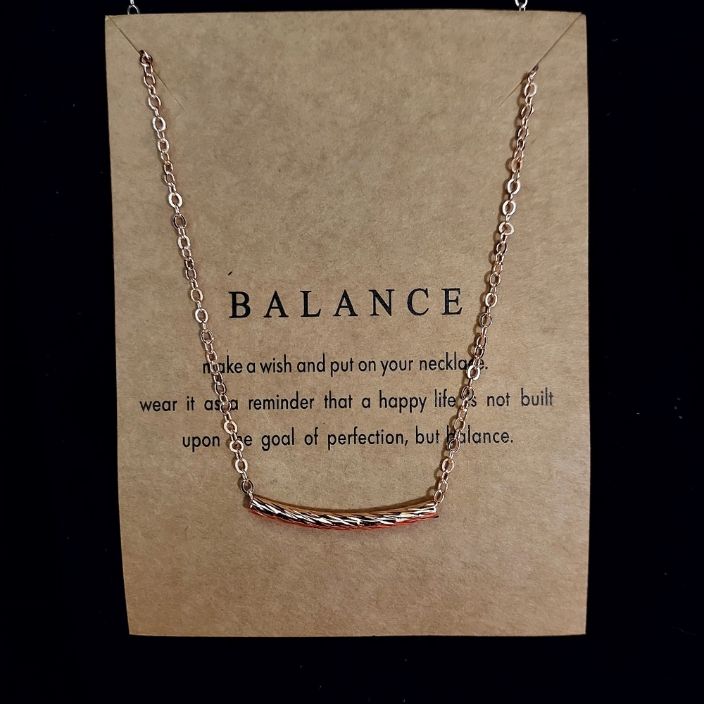 Rose Gold Curve Bar Necklace